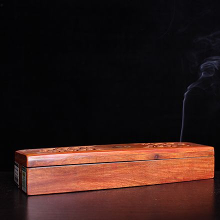 镶贝壳红花梨香盒