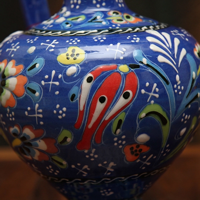 土耳其彩釉陶瓷壶